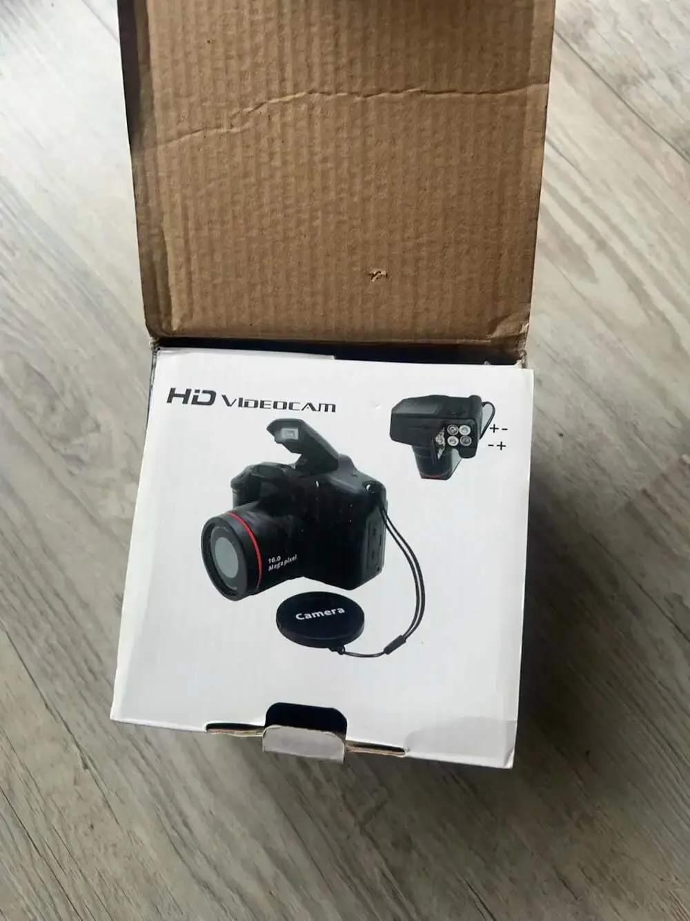 HD Videocam 16.0 Megapixel SLR Style Digital Camera